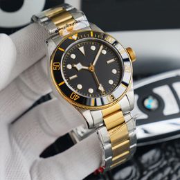 HJD Montre de Luxe montre la montre masculine mécanique mécanique 41 mm Boucche pliante en acier inoxydable Céramique Rotary Golden Digne