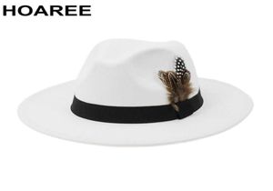 HOAREE WHITE LOOD VINTAGE TRILBY FEET FEDORA HAT avec des femmes plumes hommes Chague Église Wide Brim Male Femme Automne Jazz Caps Q08059376199