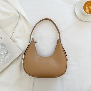 Hobo Fashion Luxury Design Pu Leather Sac à épaule Femme Small Clutch Handbag Purse Femed Underarm Travel Taps