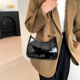 Hobo Zipper PU Sacs à bandouliers solides pour femmes 2024 Fil à coudre Hobos Hobos de qualité Bolsas de Ombro