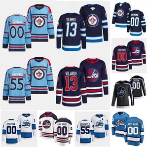 Hockeyshirt 37 Connor Hellebuyck 55 Mark Scheifele 80 Pierre-Luc Dubois 26 Blake Wheeler 22 Mason Appleton 36 Morgan Barron 81Connor 2023 RCAF Centennial Lichtblauw