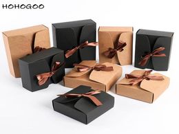 Hohogoo 30PCSlot Bowknot Kraft Boxes Brown Black Baby Shower Party Valentine039S Day Gift Wedding Favor Packaging Gift Boxes2264677