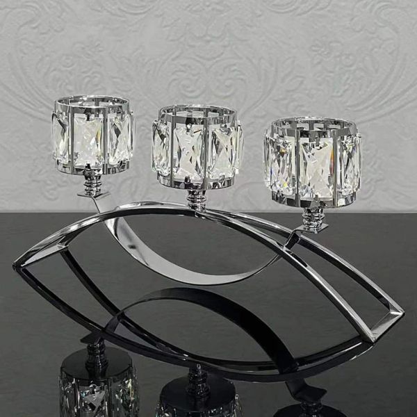 Holders Style européen Modern 3 bras Crystal Glass Creative Chandelier Home Romantic Dining Table Decoration Candlelight Dinner Dinner