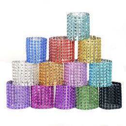 Hollow 8 Rij Net Diamond Servet Gesp Herbruikbare Bevestigingsmiddelen Rhinestone Servet Rings Wedding Festival Hotel Food Supplies