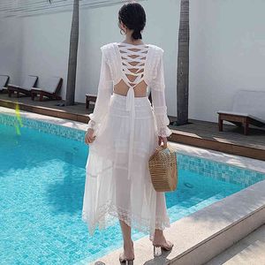 Hollow Out Vendaje Back Ruched White Robe Fairy Ladies Moda Playa Vestidos de vacaciones Vestido de verano Sexy Gasa 8Y756B 210510