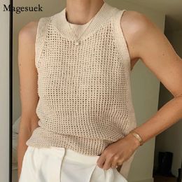 Tanks tricotés creux Camis Velles Femmes Summer Soulve Sleevel Top Femme Fime Basic Ice Silk Camisoles Tanks Femme 14810 240408