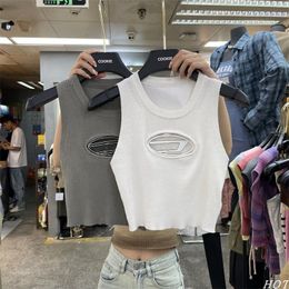 Gilet sans manches tricoté avec étiquette en métal ajouré pour femmes, nouvelle coupe Slim amincissante, vêtements d'intérieur pour filles