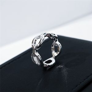 Holle stijlvolle band ring sieraden ontwerper voor vrouwen modieuze ringen voor mannen prachtige populaire trouwring elegante charme gratis verzending zh167 E4