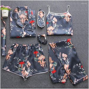 Thuiskleding 2024 Satijnen gestreepte pyjama's voor vrouwen elegante 7 stks slaapkleding vrouwelijke sexy lingerie silk casual set shorts pijama sets