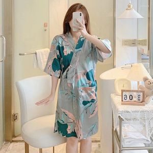 Ropa en el hogar 2024 Summer manga corta satina estampado de satén Kimono Rúndicos para mujeres SEXY BABSBAS SUPERATROS Sleepwear Night Dress Dress