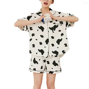 Accueil Vêtements Pyjama pour enfants pour femmes hommes Pyjama Cotton Nightgown Set Two Piece Cow Imprimer des manches courtes