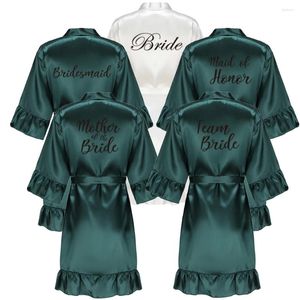 Vêtements à domicile Green Wedding Bride Bridesmaid Robes For Women Bridal Party Cadeaux Team Vobe Robe Silk Satin Kimono Rouffle Bathrobe