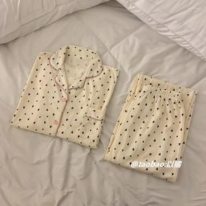 Accueil Vêtements Ins Sweet Pyjamas Printemps et automne à manches longues Pure Coton Coton Coréen Diswear Casual Ladies Suit Contan
