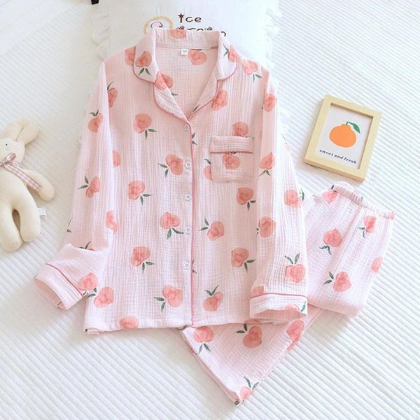 Vêtements à domicile en dentelle de pyjama pour femmes au printemps automne et à un pyjamas fin d'été mignon pêche imprimé cardigan usure