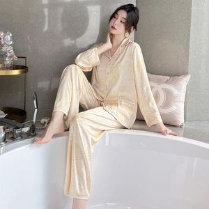 Home Vêtements Lady Casual Pyjamas Suit 2pcs Toppants Rayon Nightgowl Nightwear Sleep Slewarwear Loose Pyjamas Sleepwear Intimate