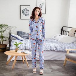 Ropa en el hogar Manga larga para mujeres sueltas Pajama para dormir Mujeres rosas Lingerías con pantalones beige casual pijama feminino