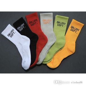 Accueil Vêtements Chaussettes de sport pour hommes et femmes Street Art Solid Color Cotton Towel Bottom Letters Sock