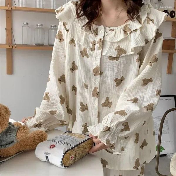 Ropa para el hogar ropa de dormir Ruffles dos piezas Lolita Bear Nightwear Set Tops Tops Women Kawaii Camisetas dibujante elegante