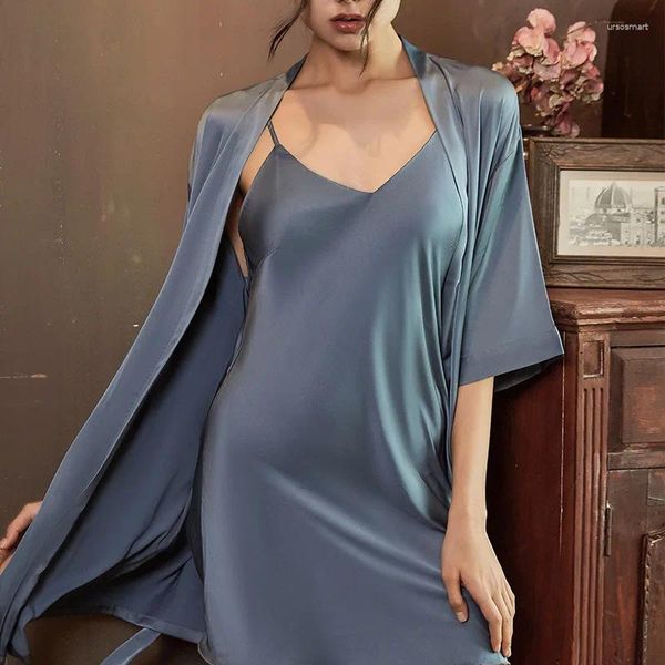 Accueil Vêtements Couleur solide Ligne de sommeil intime lingerie sexy vêtements de maison Nightyrobe Femmes 2pcs robe de nuit Set Rayon Silk Bathrobe Nightgown