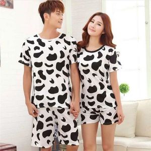 Vêtements à domicile pour femmes pyjamas sets couple pijama set tout au-dessus de la vache imprimer des chemises à manches courtes et shorts