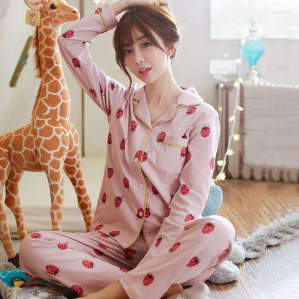 Vêtements à domicile pour femmes pyjamas ensembles à manches longues combinaison à la fraise imprimer grande taille filles sommirs