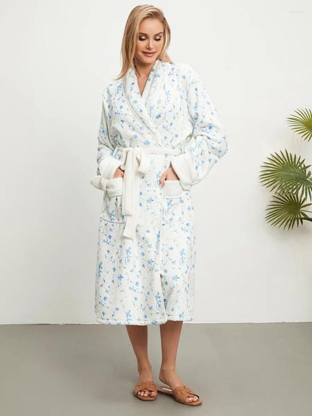 Inicio Ropa Albornoz de lana de felpa para mujer bata de casa de Spa con estampado floral con cinturón pijama suave y cálido ropa de dormir