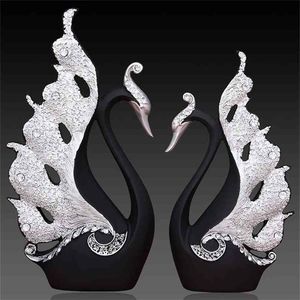 Accessoires de décoration pour la maison Un couple de cygne Statue Décoration d'intérieur Sculpture Art moderne Ornements Cadeaux de mariage pour amis amoureux 210221C