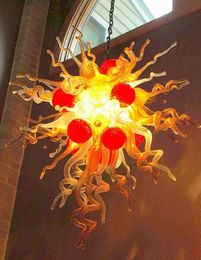 Lustre en verre soufflé à la lumière de décoration à la maison de décoration à la maison sur mesure de plafond décoratif moderne Art déco lampes suspendues en verre de Murano