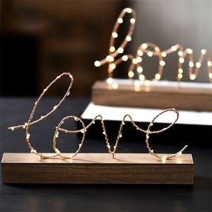 Home Decoratieve beeldjes Ornamenten Led Lamp Licht Liefde Brieven Woonkamer Slaapkamer Lay-out Decoratie Valentijnsdag Gift 211105