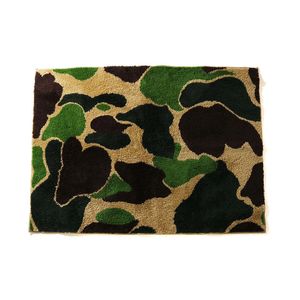 Woninginrichting Art Tapijt FW21 ABC 1e Camo Classic Area Tapijt Handgemaakte Acryl Aesthetische Parlor Slaapkamer Speelkamer Hypebeast Trending Floor Mat Leverancier