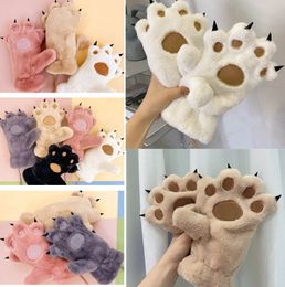 Favoreco de la fiesta Lindos guantes de pata de oso de dibujos animados de invierno de terciopelo esponjoso oso esponjoso halloween cosplay gloves de disfraces de mujeres Mittens LT939