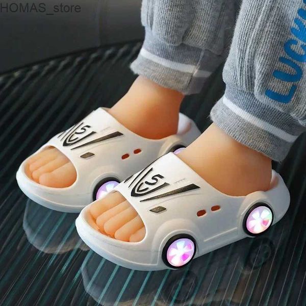 Zapatos caseros para niños luminosos controles deslizantes luminoso en forma de zapatos de moda y lindos para niños y niñas baño deslizante de dibujos deslizantes de dibujos alimentadores de interiores Y240401