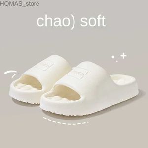 Huisschoenen Neerhangende Slippers voor Vrouwen Zomer Thuis Antislip Badkamer Bad Paar Dikke Bodem Thuis Heren Sandalen Zomer Eenvoud Y240401