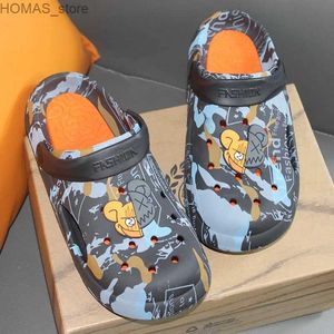 home shoes Heureux Dessin Animé Sabots Couple 3.5 cm Plate-Forme D'été Hommes Diapositives Femmes En Plein Air Chaussures À Bout Fermé Sandales De Plage Noir Blanc Pantoufles Y240401