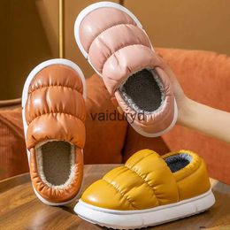 home shoes Hiver femmes Pu cuir moelleux plate-forme pantoufles chaud en peluche imperméable à l'eau en mousse à mémoire diapositives hommes intérieur maison antidérapant coton chaussuresvaiduryd