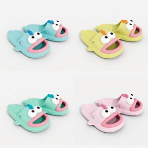 Home Slippers Zomerschoenen indoor sandalen schattig kleine beer dames slip zacht non -slip badkamer dek familie slippers dh19