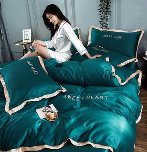 Home Textile Golden Rim Satin Silk Bedding Set Borduurbed set Dekbedoverdeksel plat of getailleerd laken Queen King8072021