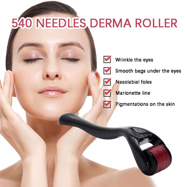 Instrument de microdermabrasion cosmétique de marque privée efficace à usage domestique 540 micro-aiguilles en titane Derma Roller pour le visage anti-vergetures