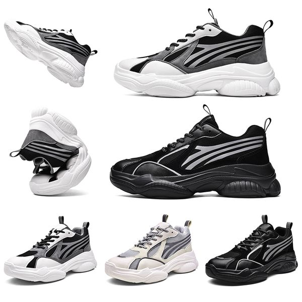 Marque maison Hot designer femmes hommes chaussures de course 3M réfléchissant triple noir blanc gris baskets de sport baskets de créateurs fabriqués en Chine