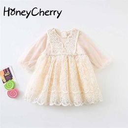 Honeycherry Robes de filles pour la fête et le mariage de bébé occidentalisé princesse robe de laque à manches longues pour enfants 211231