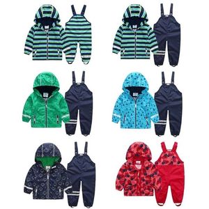 Honeyking kinderen regenjas pak baby waterdichte overalls peuter broek meisje jumpsuit rainwear jongen jas en broek set 211025