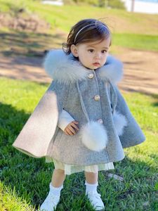 Filles à capuche hivernales enfants poncho veste mode douce fille fourrure casse à capuche manteau enfants chauds vêtements d'extérieur 2 12y