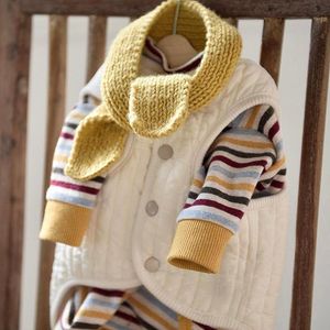Sudaderas con otoño invernal vestimenta cálida ropa para perros pequeños stripe de mascotas arcoiris traje de moda