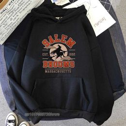 Sweats à capuche Halloween sorcière Salem balais hommes à capuche rue graphique Massachusetts drôle sweat gars Harajuku Punk Hip Hop vêtements LST230902