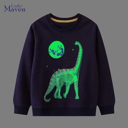 Sweats à capuche Little maven bébés garçons sweat lumineux coton automne vêtements décontractés avec dinosaure et la lune mode pour enfants 230729