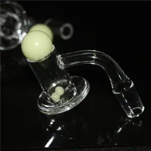 Narguilés bouchon à bulles en verre coloré avec trou sur le dessus clous à banger thermiques à quartz givré Joint poli E-nail détail