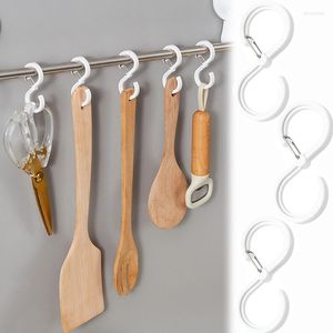 Hooks 10-st S-vormige haak met Buckle draagbare multifunctionele keuken huis duurzame organisator s winddichte slot plastic hanger