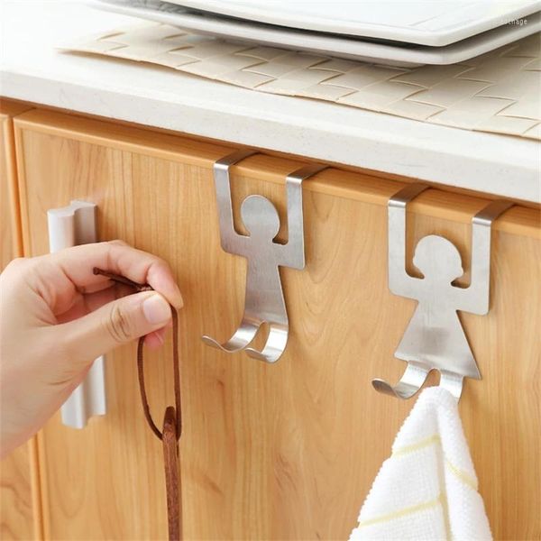 Ganchos 2PCS Gabinete de acero inoxidable Gancho de puerta Estante de almacenamiento Soporte de estante Percha para el hogar Accesorios de cocina Artículos de organizador de baño