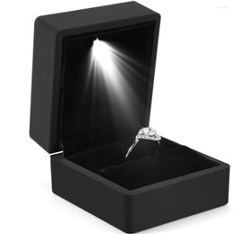 Hooks Led Ring Box Creative Illuminated for Huwelijksvoorstel met interieurverlichtingsbetrokkenheid bruiloft