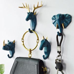 Hooks Rails 1pcs Nordic Animal Hanging Coat Hrow Mur Punch Free Deer Head Key Hanger Mome Rangement pour chambre et salle de dessin 230812